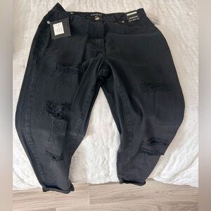 Parisian Works Black Distressed Boyfriend Jeans